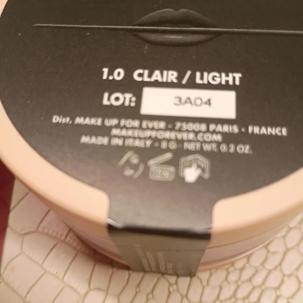 💋 Makeup Forever Loose Powder *NEW